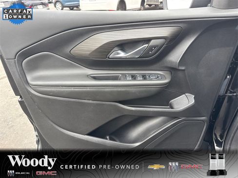 Certified 2024 GMC Terrain SLE w/ Elevation Edition image 13