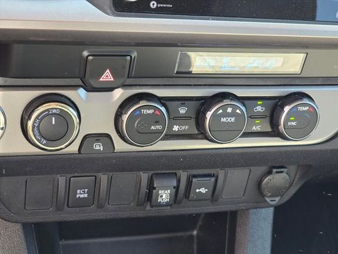 Used 2023 Toyota Tacoma SR5 image 17