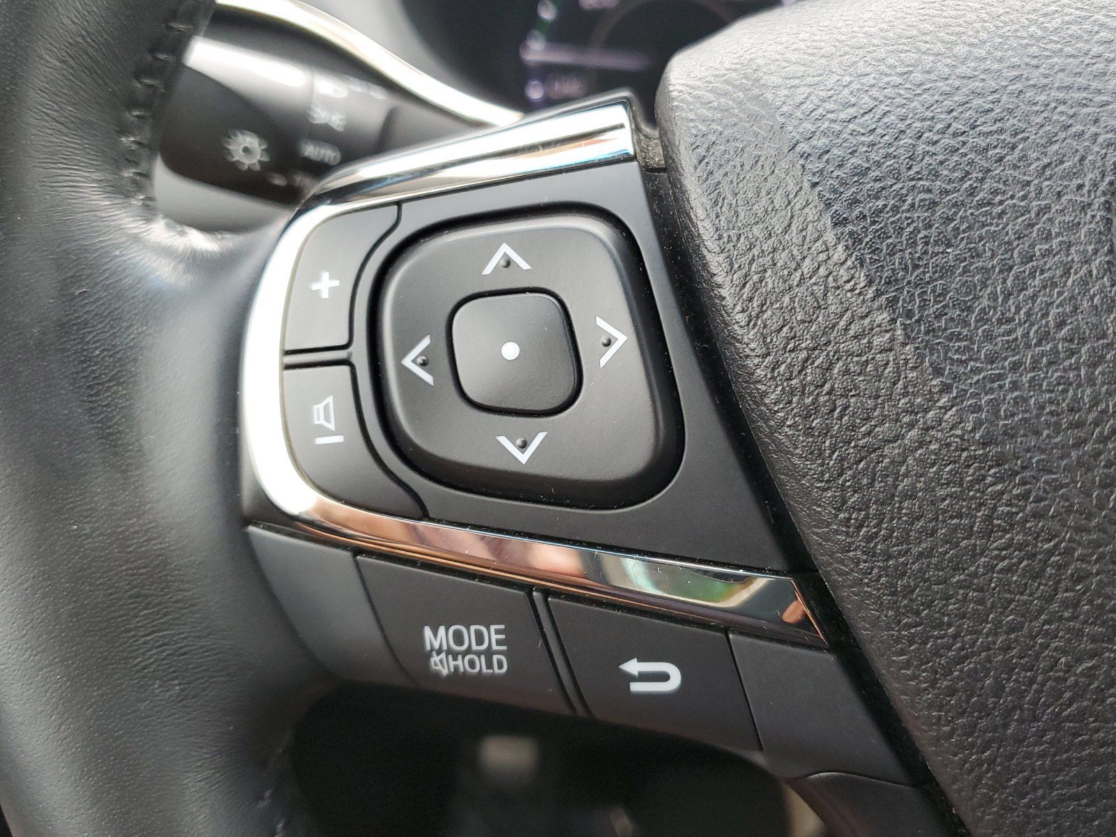 Used 2016 Toyota Avalon Limited w/ Protection Package FWD image 24