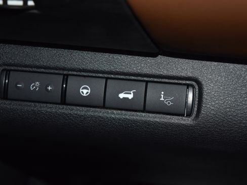 New 2026 Nissan Pathfinder Platinum w/ Cargo Package image 17