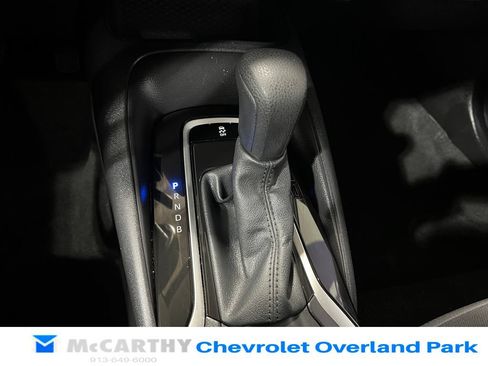 Used 2025 Toyota Corolla LE FWD image 16