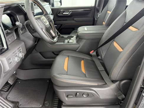 New 2026 GMC Sierra 2500 AT4 w/ AT4 Premium Plus Package AWD/4WD image 7