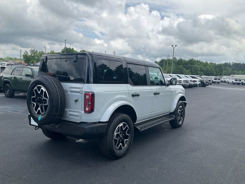 New 2026 Ford Bronco Outer Banks AWD/4WD image 5