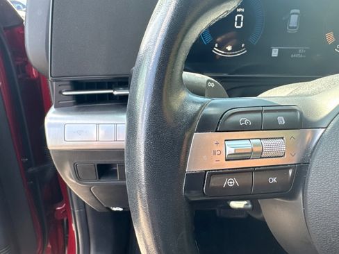 Used 2024 Hyundai Kona SEL AWD/4WD image 15