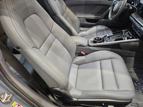 Used 2024 Porsche 911 Carrera S image 18