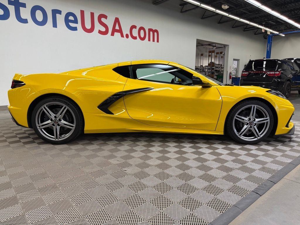 Used 2026 Chevrolet Corvette Stingray Coupe w/ 1LT RWD image 8