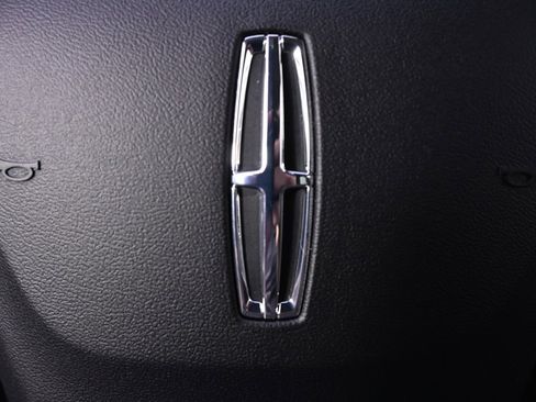 New 2026 Lincoln Corsair Reserve w/ Jet Appearance Package image 34