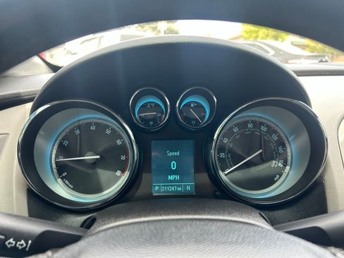 Used 2014 Buick Verano Convenience FWD image 17