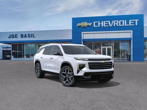 New 2026 Chevrolet Traverse High Country AWD/4WD image 1