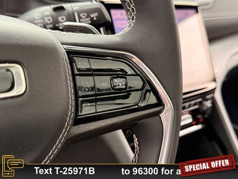 Used 2023 Jeep Grand Cherokee Overland image 20