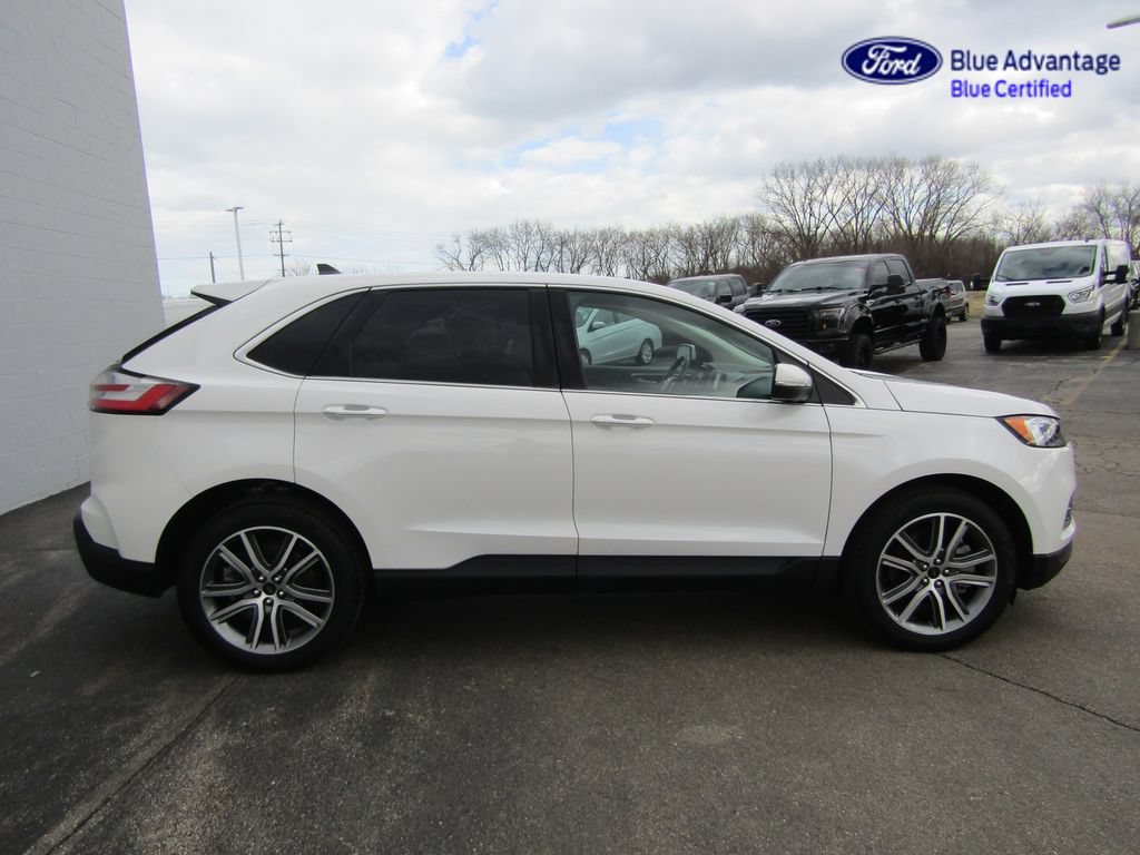 Used 2024 Ford Edge Titanium w/ Equipment Group 301A AWD/4WD image 9