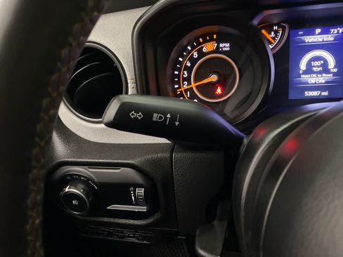 Used 2024 Jeep Wrangler Unlimited Sport AWD/4WD image 22