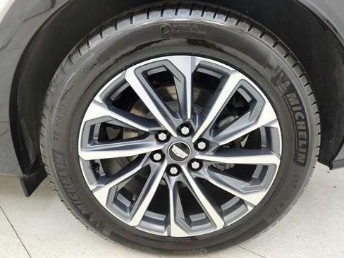 Used 2024 Cadillac Lyriq Sport RWD image 75