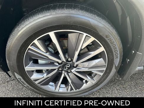 Certified 2026 INFINITI QX60 Luxe w/ Family Package image 15