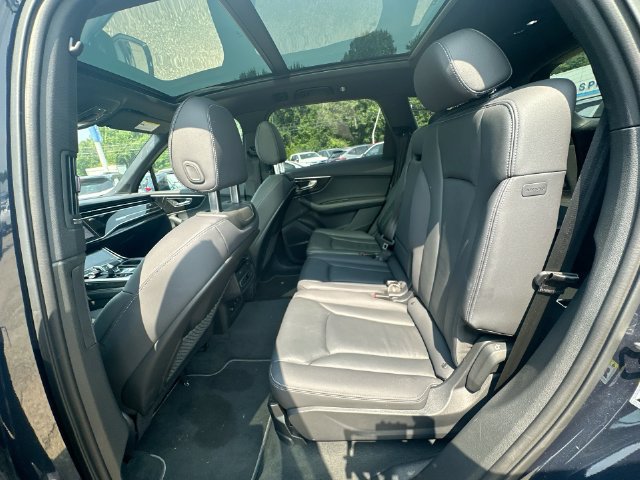 Used 2025 Audi Q7 3.0T Premium Plus AWD/4WD image 35