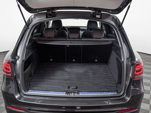 Used 2022 Mercedes-Benz GLC 300 image 5