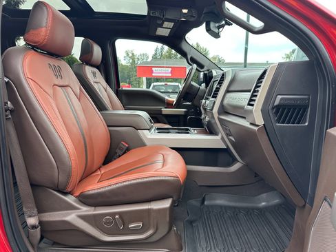 Used 2021 Ford F350 King Ranch w/ King Ranch Ultimate Package AWD/4WD image 20