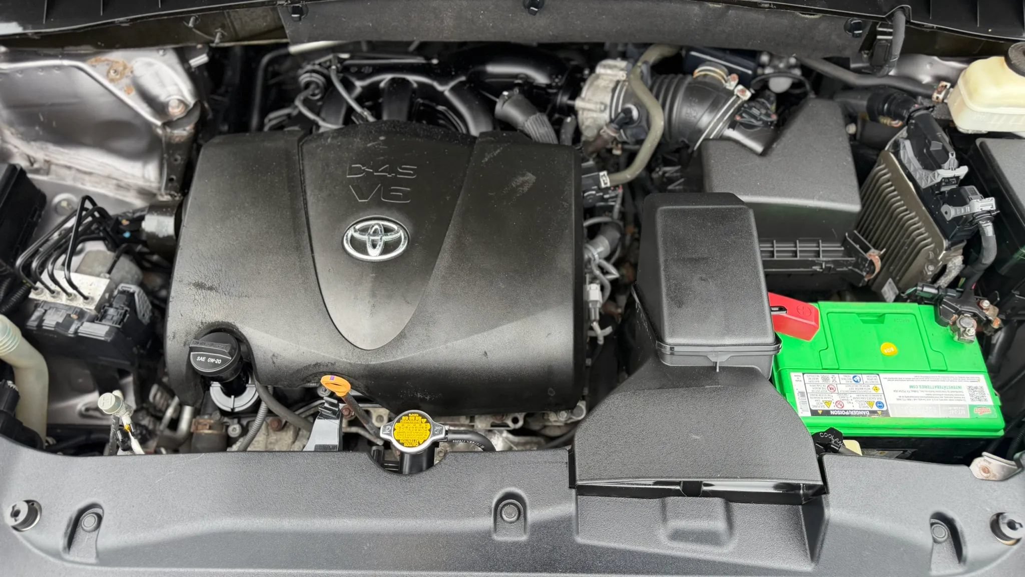 Used 2017 Toyota Highlander Plus AWD/4WD image 45