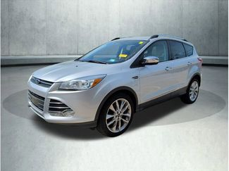 Used 2016 Ford Escape SE w/ SE Chrome Package FWD video 1