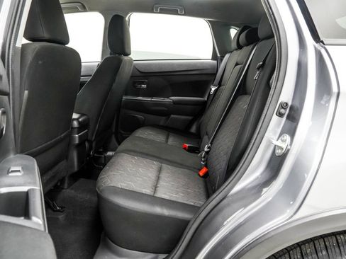 Used 2024 Mitsubishi Outlander Sport ES AWD/4WD image 18
