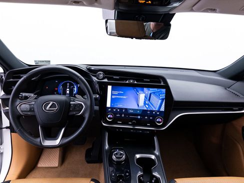 Used 2023 Lexus RZ 450e Premium w/ Technology Package AWD/4WD image 25