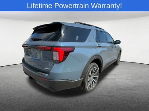 New 2025 Ford Explorer ST-Line image 9