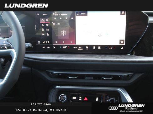 New 2025 Audi Q5 Premium image 3