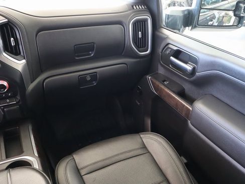 Used 2020 GMC Sierra 3500 Denali w/ Denali Ultimate Package image 28