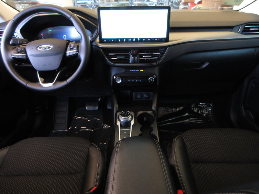 Used 2025 Ford Escape SE FWD image 21