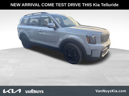 Certified 2025 Kia Telluride SX Prestige X-Line image 1