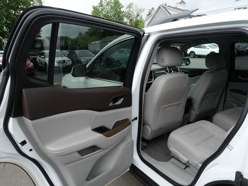 Used 2021 GMC Acadia SLE w/ Driver Convenience Package AWD/4WD image 27