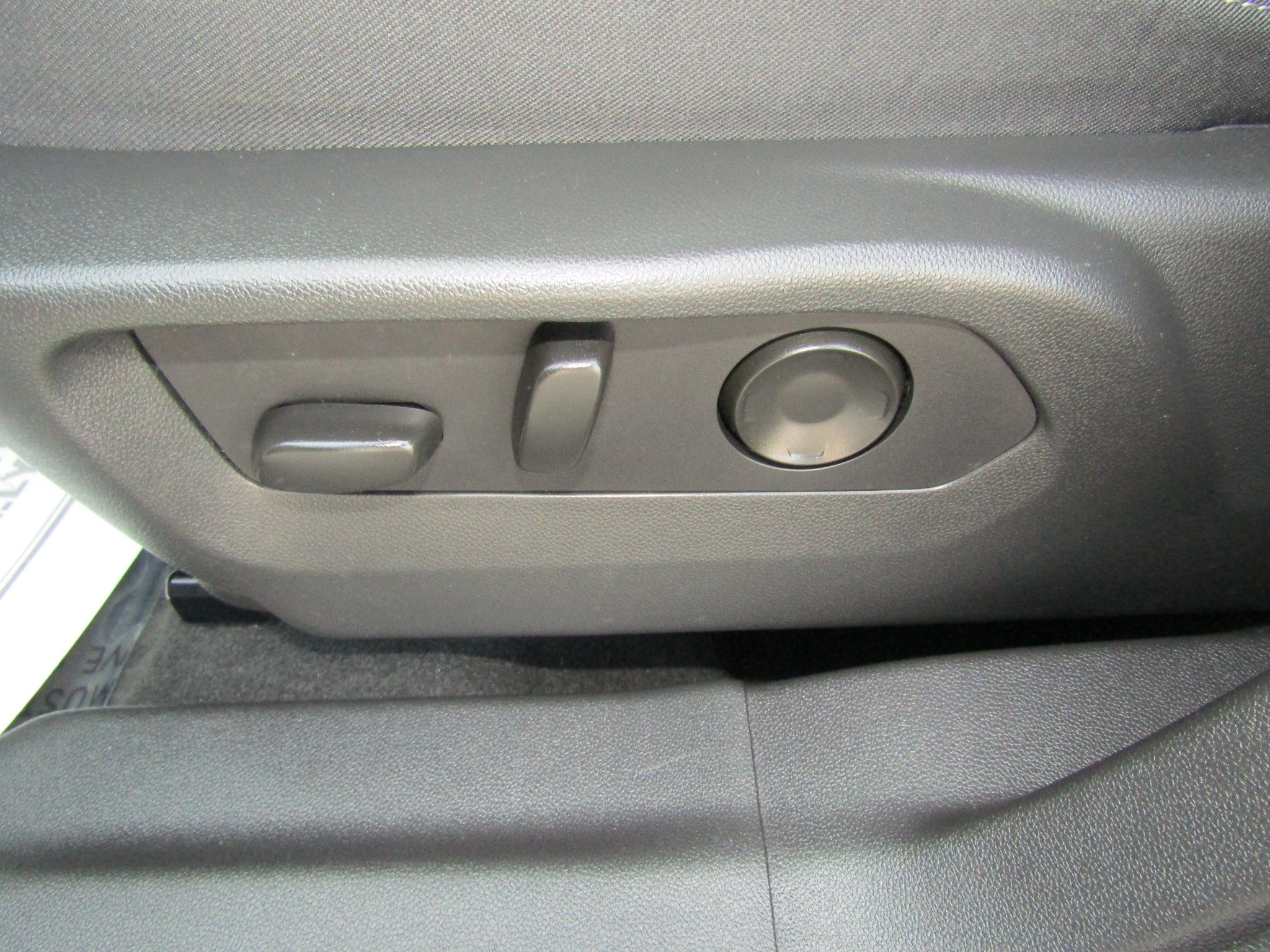 Used 2024 Buick Envision Preferred AWD/4WD image 21