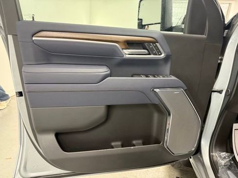 New 2026 Chevrolet Silverado 2500 High Country w/ High Country Premium Package image 14