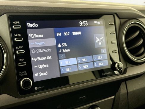 Used 2020 Toyota Tacoma TRD Off-Road w/ Technology Package AWD/4WD image 22