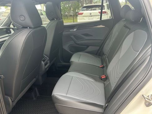 New 2026 Volkswagen Tiguan SE R-Line image 48