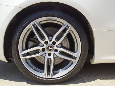 Used 2018 Mercedes-Benz E 400 Cabriolet w/ Premium 2 Package (Q02) image 61