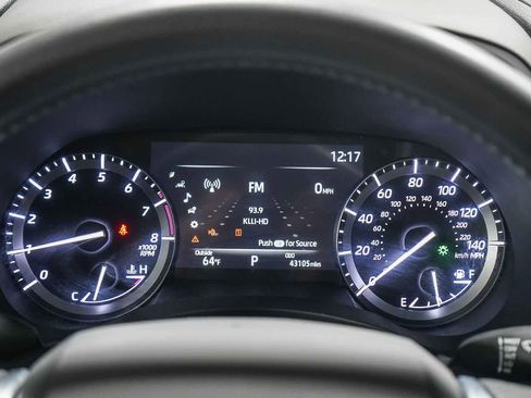 Certified 2020 Toyota Highlander XLE image 25