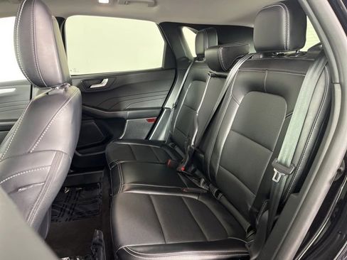 Used 2025 Ford Escape Platinum image 17