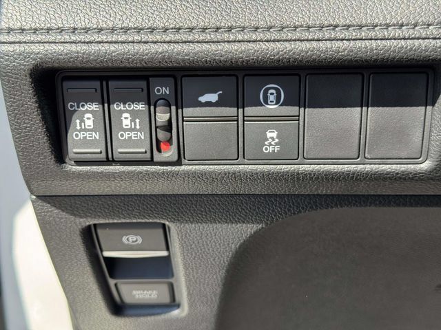 Used 2023 Honda Odyssey EX-L image 20