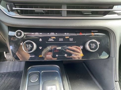 Used 2025 INFINITI QX60 Luxe image 27