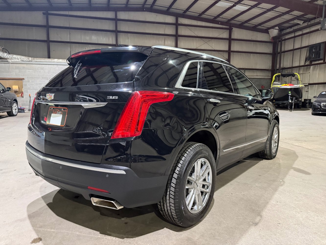 Used 2017 Cadillac XT5 FWD w/ LPO, Wheel Lock Package image 5