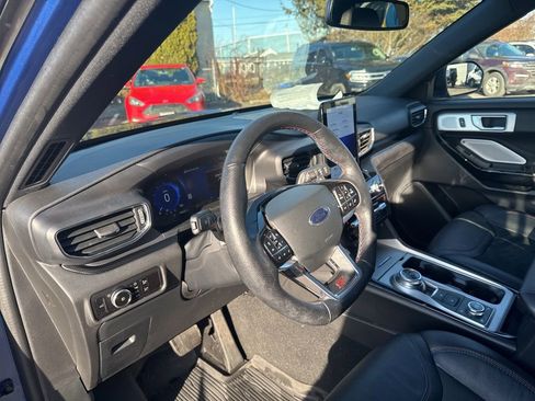 Used 2023 Ford Explorer ST w/ Equipment Group 401A image 18