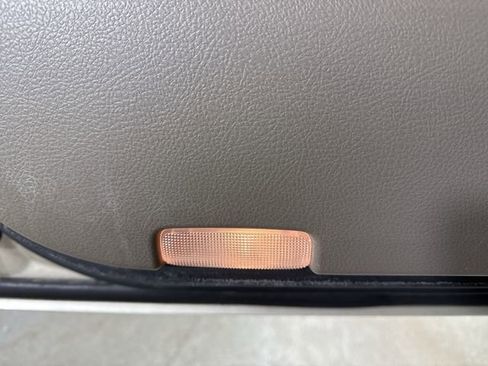 Used 2014 Lexus GX 460 w/ Premium Package image 22