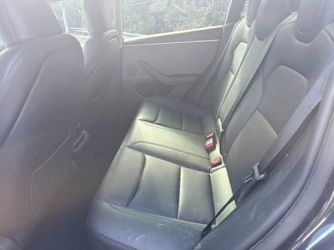 Used 2024 Tesla Model 3 Standard Range RWD image 7