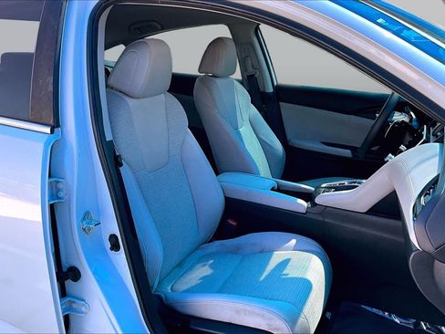 Used 2022 Honda Insight EX image 9