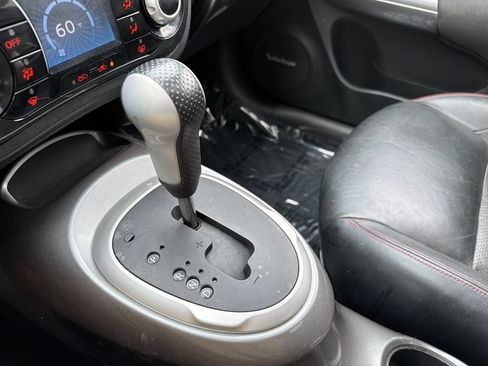 Used 2013 Nissan Juke SL AWD/4WD image 28