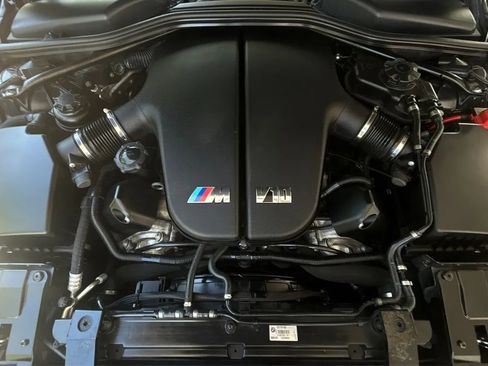 Used 2007 BMW M6 Convertible RWD image 9