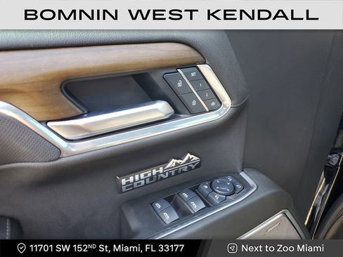Certified 2025 Chevrolet Silverado 1500 High Country w/ Midnight Edition image 22