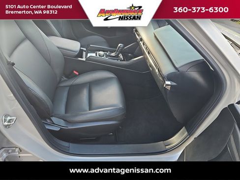 Used 2024 MAZDA MAZDA3 s image 20