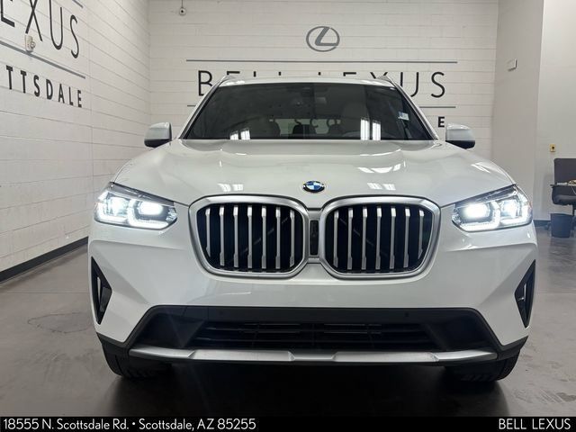 Used 2024 BMW X3 xDrive30i w/ Premium Package w/ZPA AWD/4WD image 9